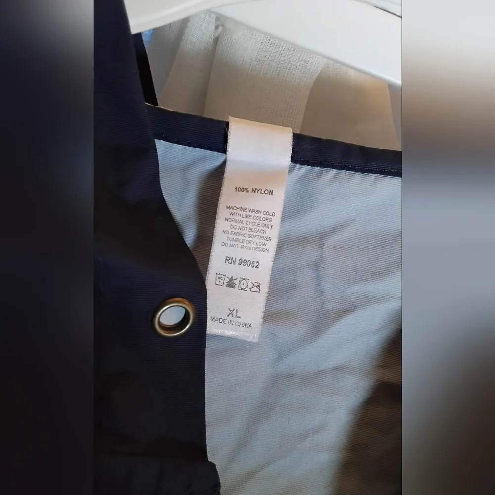 Vintage. Navy‎ Hooded Windbreaker - Picture 7 of 7